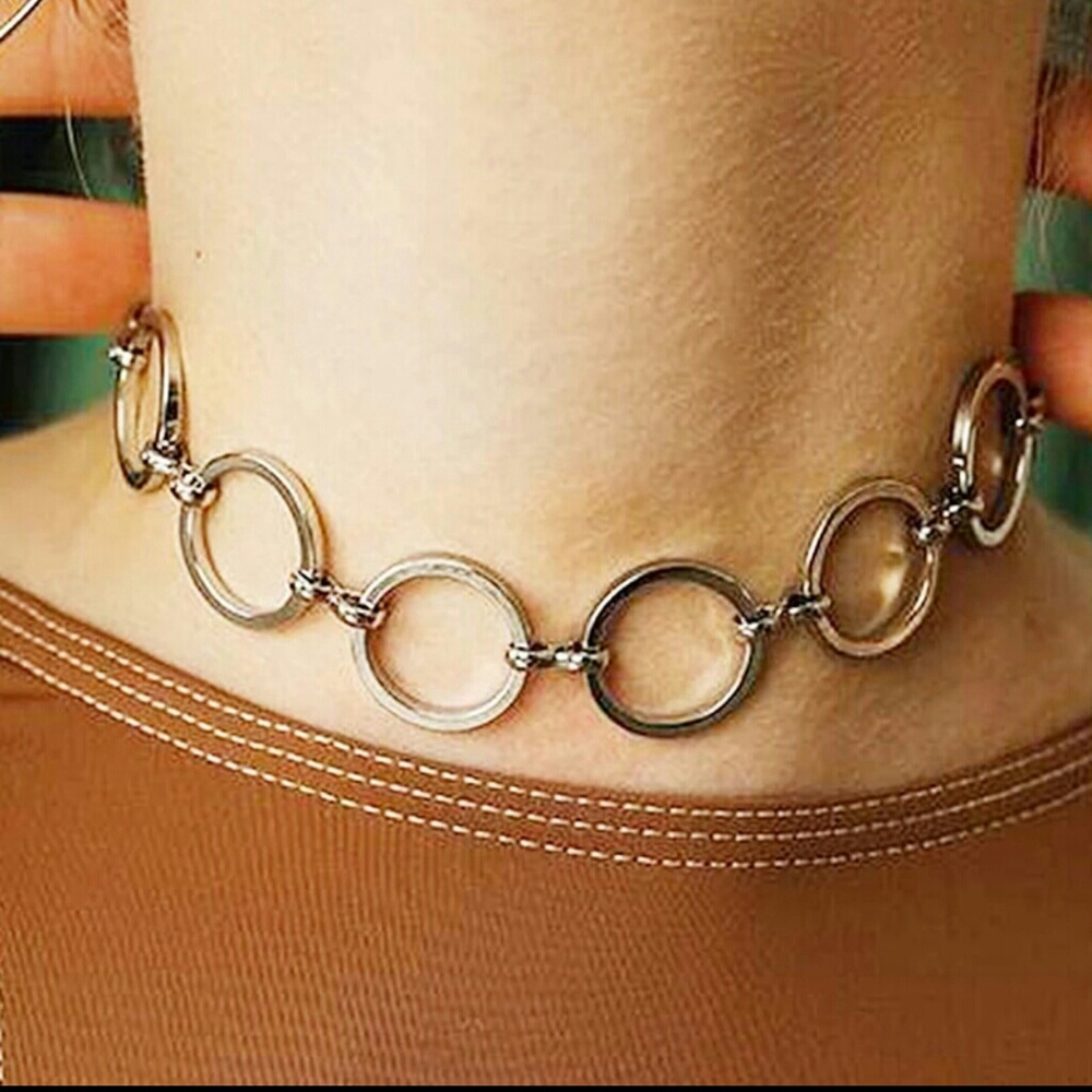 Chain Link Choker Necklace